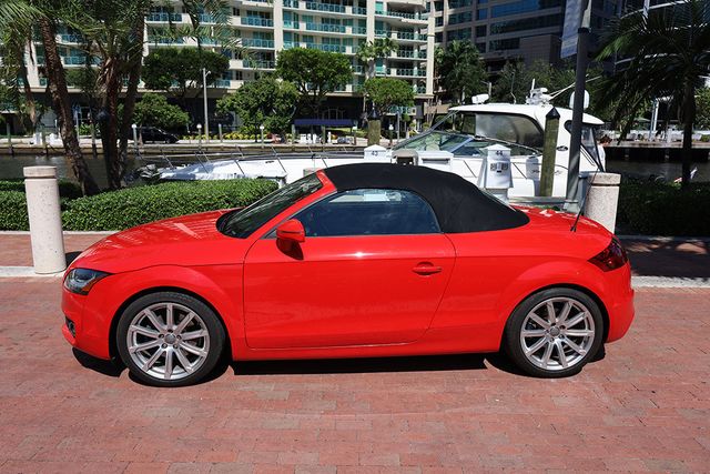 2013 Audi TT Roadster 2dr Roadster S tronic quattro 2.0T Premium Plus - 22102448 - 29