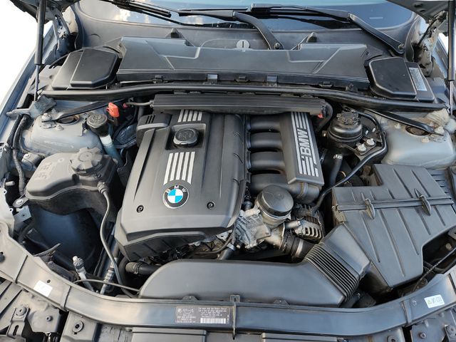 2013 BMW 3 Series 2dr 328i xDrive AWD with Premium Pkg, Dakota Leather Seats & Nav - 22935900 - 25