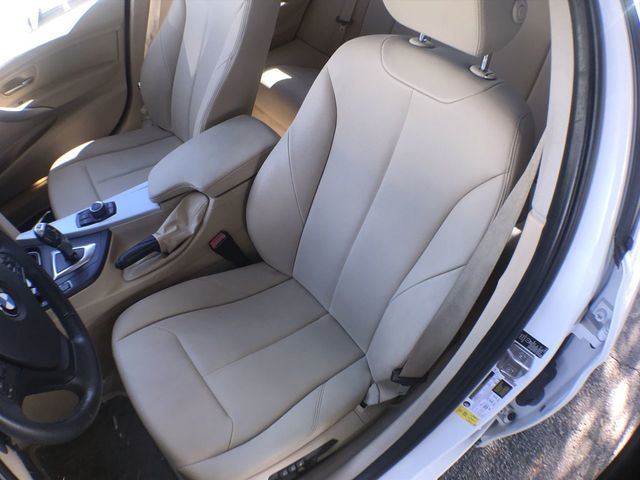2013 BMW 3 Series 328i - 22933829 - 13