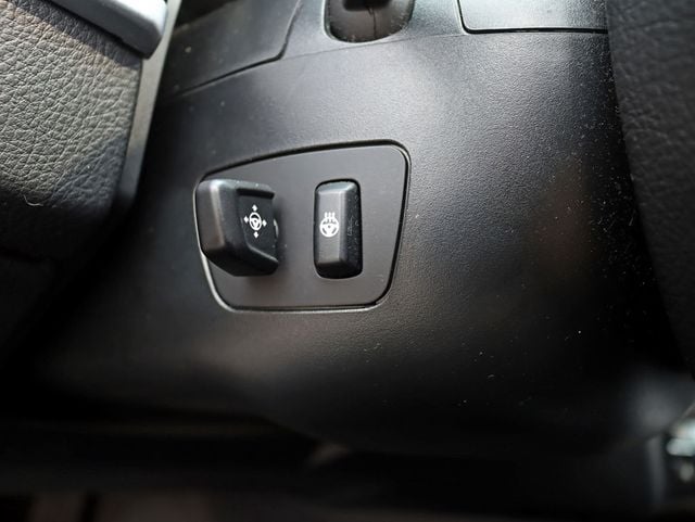 2013 BMW 5 Series 528i xDrive - 22861511 - 11