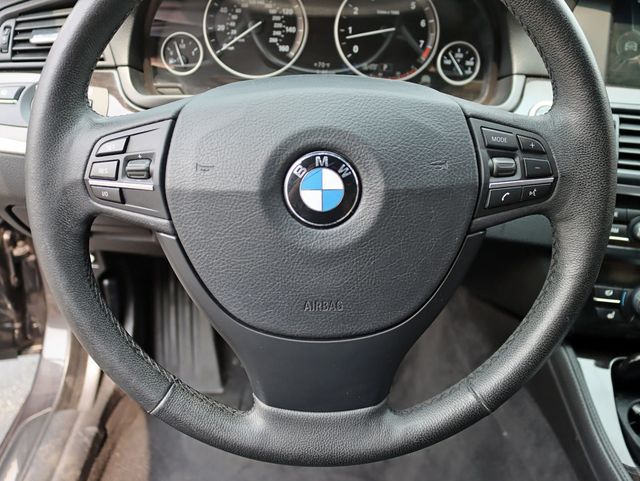2013 BMW 5 Series 528i xDrive - 22861511 - 12
