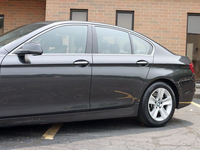 2013 BMW 5 Series 528i xDrive - 22861511 - 1