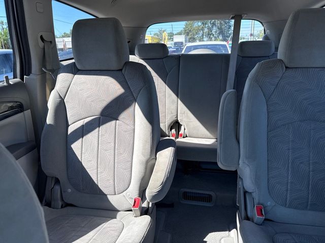 2013 Buick Enclave FWD 4dr Convenience - 22939944 - 11