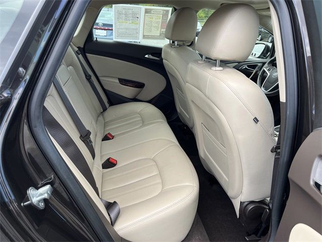 2013 Buick Verano 4dr Sedan Leather Group - 22937413 - 16