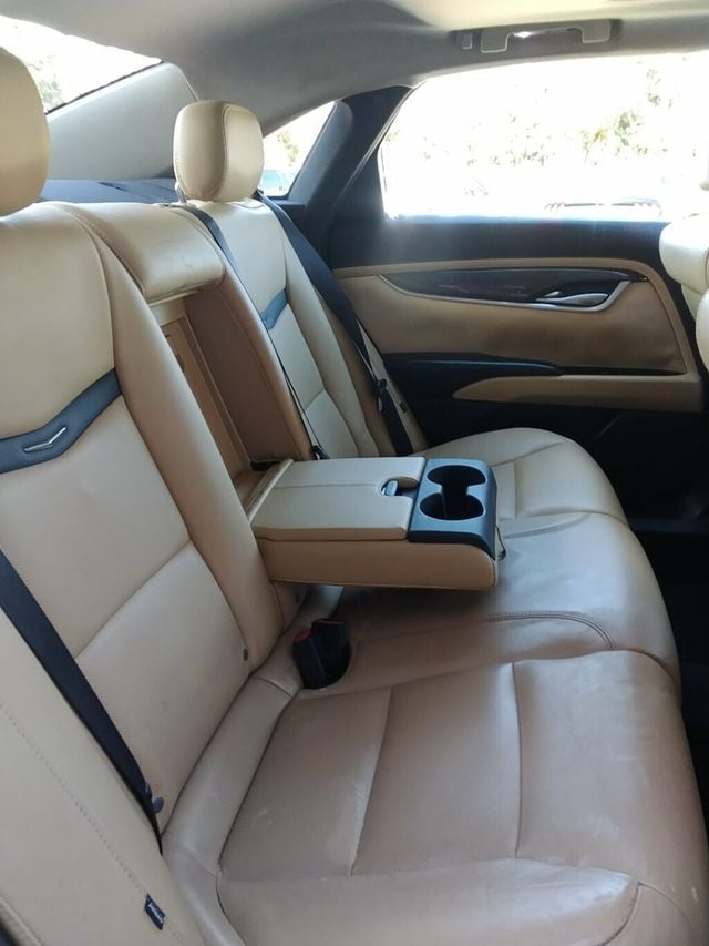 2013 Cadillac XTS 4dr Sedan Luxury FWD - 22937091 - 10