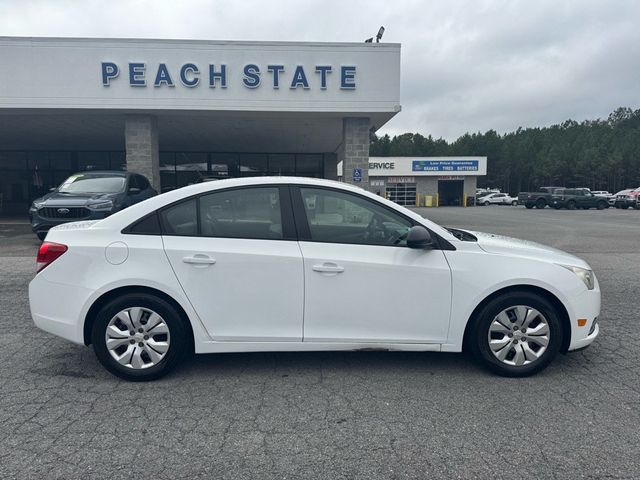 2013 Chevrolet Cruze LS - 22921783 - 0