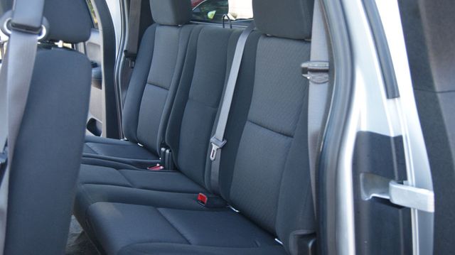 2013 Chevrolet Silverado 1500 JUST SERVICED, VERY CLEAN INSIDE AND OUT  - 22930629 - 29