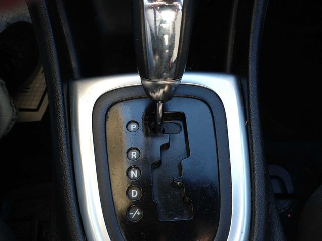 2013 Chrysler 200 4dr Sedan Touring - 22381922 - 13