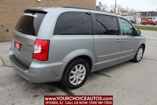 2013 Chrysler Town & Country 4dr Wagon Touring - 22186112 - 6