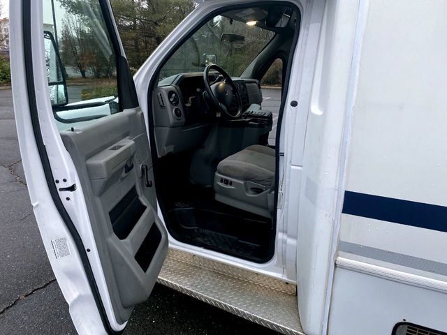 2013 Ford E350 Non-CDL Wheelchair Shuttle Bus For Sale For Adults Medical Transport Mobility ADA Handicapped - 22266080 - 19