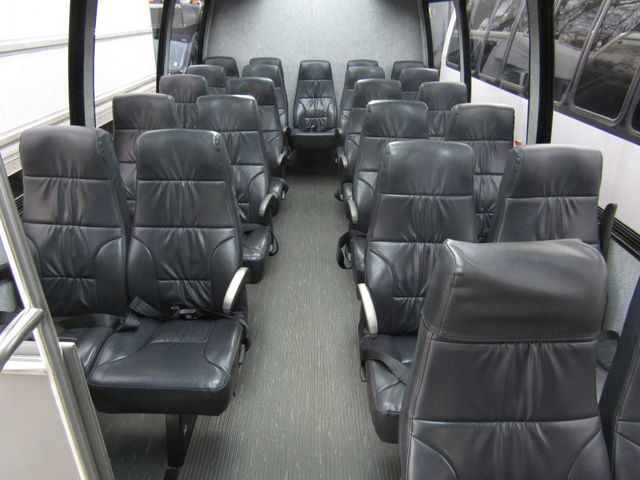2013 Ford E-450 Ameritrans 285 Rooftop Touring Windows - 22894201 - 21