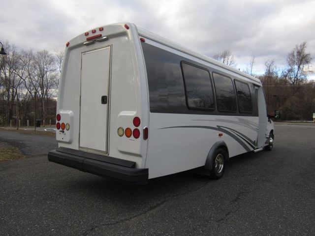 2013 Ford E-450 Ameritrans 285 Rooftop Touring Windows - 22894201 - 4