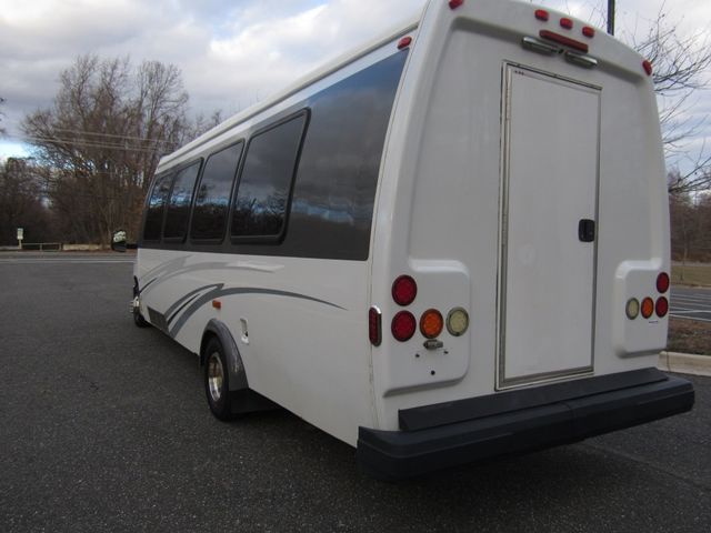 2013 Ford E-450 Ameritrans 285 Rooftop Touring Windows - 22894201 - 6