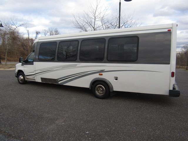 2013 Ford E-450 Ameritrans 285 Rooftop Touring Windows - 22894201 - 7