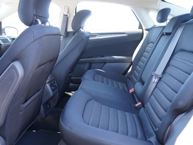 2013 Ford Fusion 4dr Sdn SE FWD - 11825302 - 4