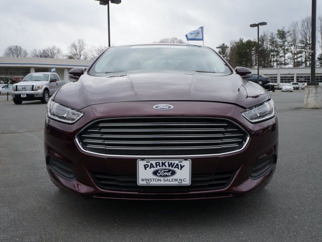 2013 Ford Fusion 4dr Sdn SE FWD - 11862260 - 19