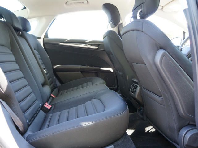 2013 Ford Fusion 4dr Sdn SE Hybrid FWD - 11960089 - 16