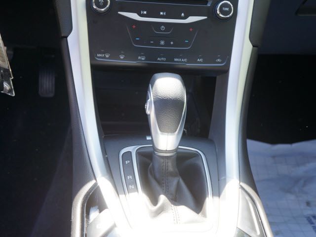 2013 Ford Fusion 4dr Sdn SE Hybrid FWD - 11960089 - 8