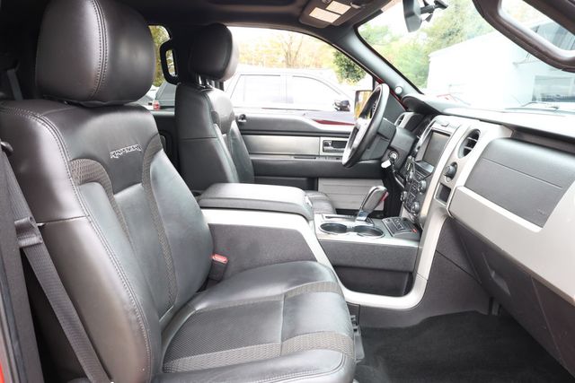2013 Ford F-150 4WD SuperCrew 145'' SVT Raptor w/ Equipment 801A & Graphics Pkg - 22939887 - 24