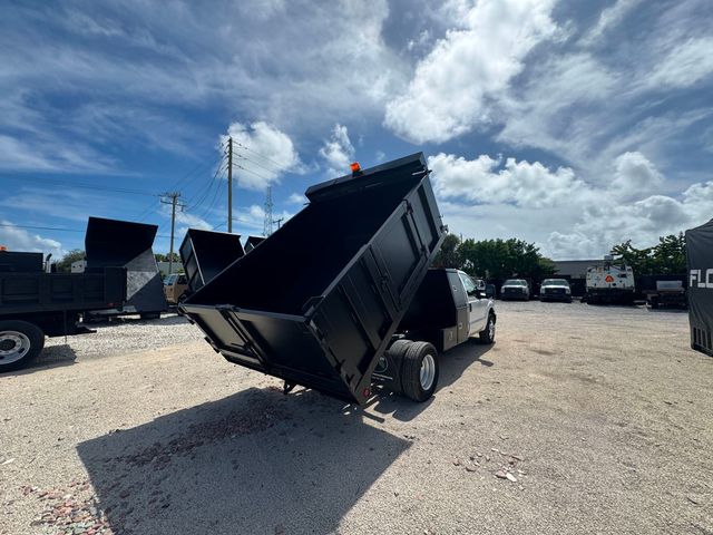 2013 Ford F-350 Dump Truck  - 22927163 - 3