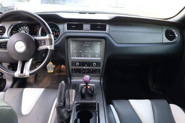 2013 Ford Mustang 2dr Coupe GT - 22928269 - 12