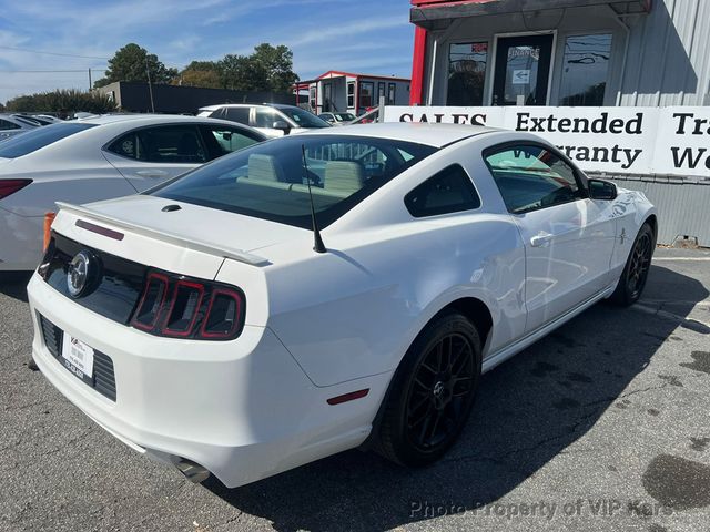 2013 Ford Mustang 2dr Coupe V6 - 22937459 - 3