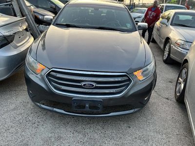 2013 Ford Taurus