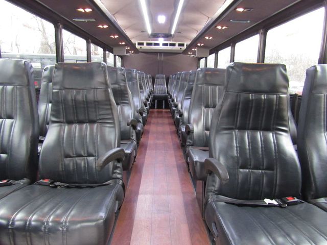 2013 Freightliner S2C Glaval Legacy 38 Passenger bus w-Luggage - 22727190 - 17