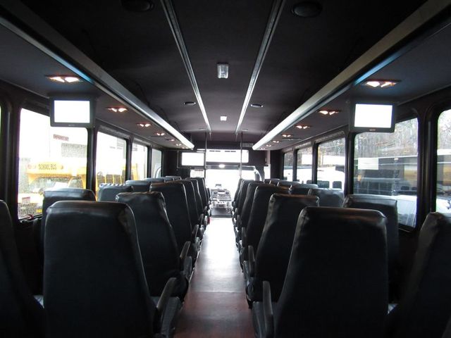2013 Freightliner S2C Glaval Legacy 38 Passenger bus w-Luggage - 22727190 - 18