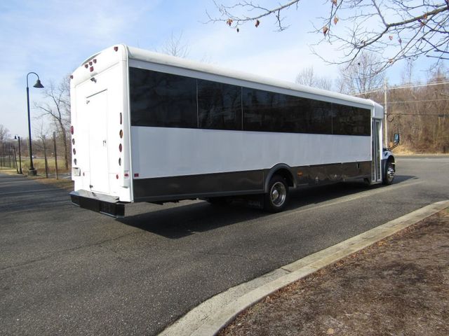 2013 Freightliner S2C Glaval Legacy 38 Passenger bus w-Luggage - 22727190 - 6