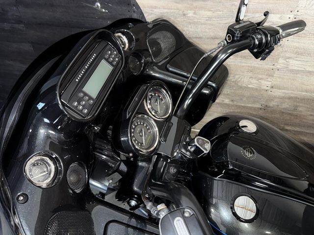 2013 Harley-Davidson FLTRXSE CVO Road Glide SUPER CLEAN! - 22905459 - 13