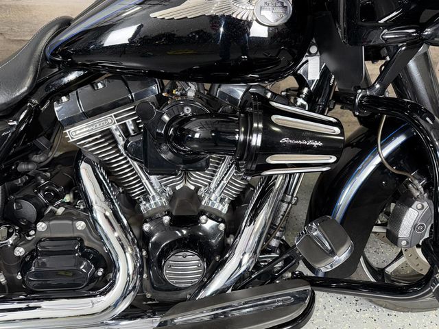 2013 Harley-Davidson FLTRXSE CVO Road Glide SUPER CLEAN! - 22905459 - 5