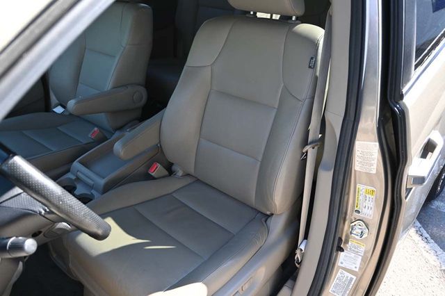 2013 Honda Odyssey 5dr EX-L - 22930476 - 13