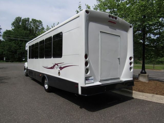 2013 International 3000 - StarCraft Allstar Bus - 29 Passengers + Rear Luggage - 22842782 - 9