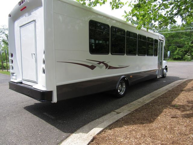 2013 International 3000 - StarCraft Allstar Bus - 29 Passengers + Rear Luggage - 22842782 - 6