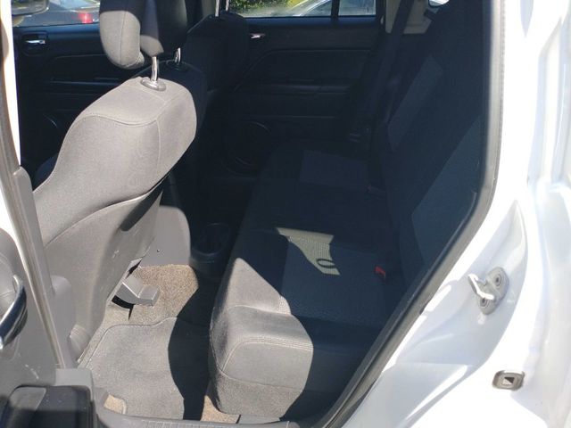 2013 Jeep Compass FWD 4dr Sport - 22917561 - 10