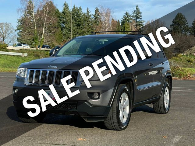 2013 Jeep Grand Cherokee 4WD 4dr Laredo - 22119318 - 0