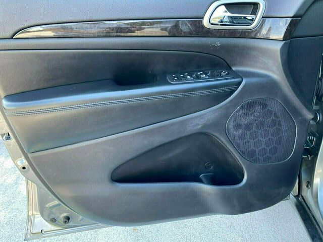 2013 Jeep Grand Cherokee 4WD 4dr Laredo - 22119318 - 18