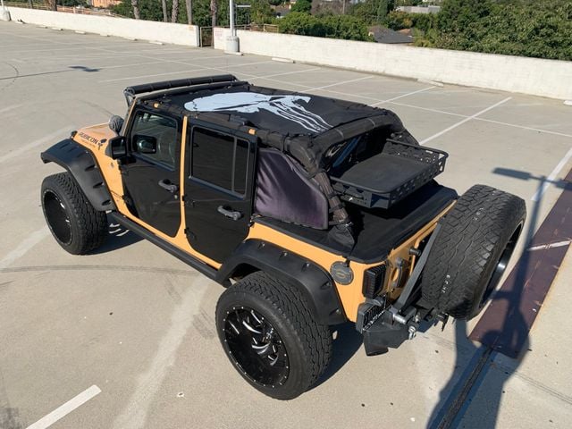 2013 Jeep Wrangler Unlimited 4WD 4dr Rubicon - 16612745 - 8