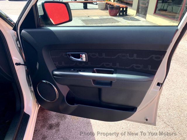 2013 Kia Soul 5dr Wagon Automatic + - 20757376 - 18
