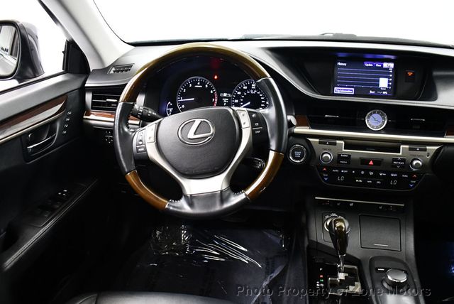 2013 Lexus ES 350 4dr Sedan - 22556847 - 22