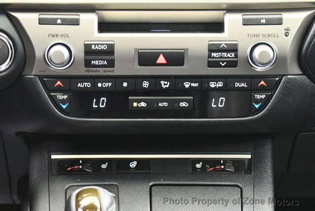 2013 Lexus ES 350 4dr Sedan - 22556847 - 25