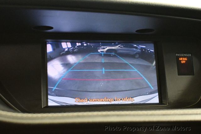 2013 Lexus ES 350 4dr Sedan - 22556847 - 34