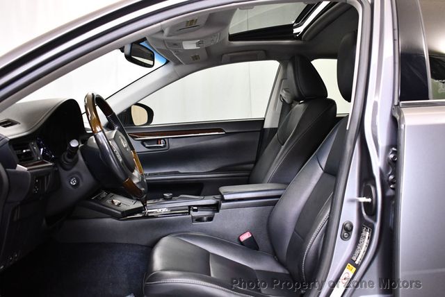 2013 Lexus ES 350 4dr Sedan - 22556847 - 5