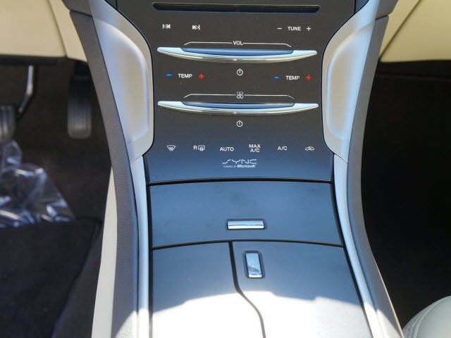 2013 Lincoln MKZ 4dr Sdn FWD - 11985550 - 8