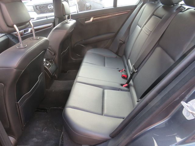 2013 Mercedes-Benz C-Class 4dr Sedan C 300 Sport 4MATIC(clear title) - 22911846 - 10