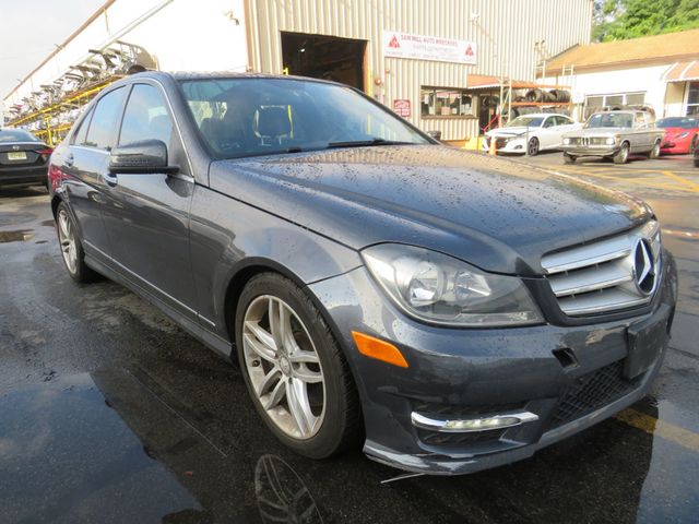 2013 Mercedes-Benz C-Class 4dr Sedan C 300 Sport 4MATIC(clear title) - 22911846 - 2