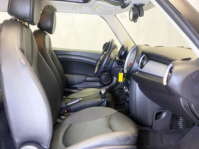 2013 MINI Cooper Hardtop 2 Door  - 22897852 - 36