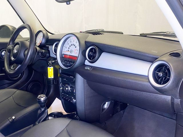 2013 MINI Cooper Hardtop 2 Door  - 22897852 - 37