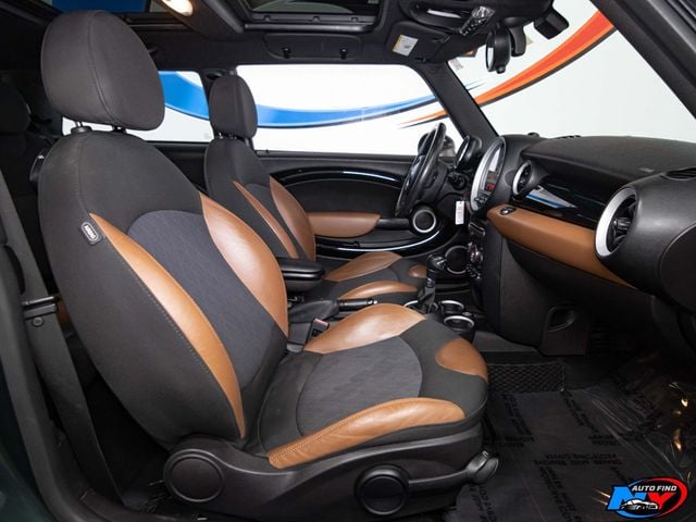 2013 MINI Cooper Hardtop 2 Door PANORAMIC SUNROOF, HEATED SEATS, PREMIUM PKG, COLD WEATHER PKG - 22361542 - 12